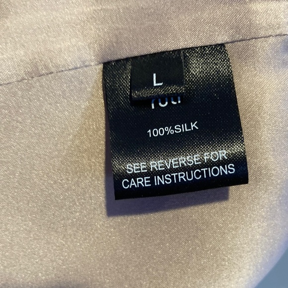 Ruti Silk Top - Picture 3 of 7